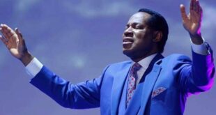 PASTOR CHRIS OYAKHILOME DSC. DSC. DD.